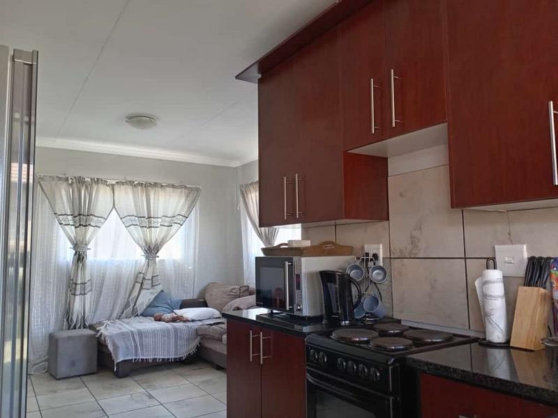3 Bedroom Property for Sale in Waterval East North West